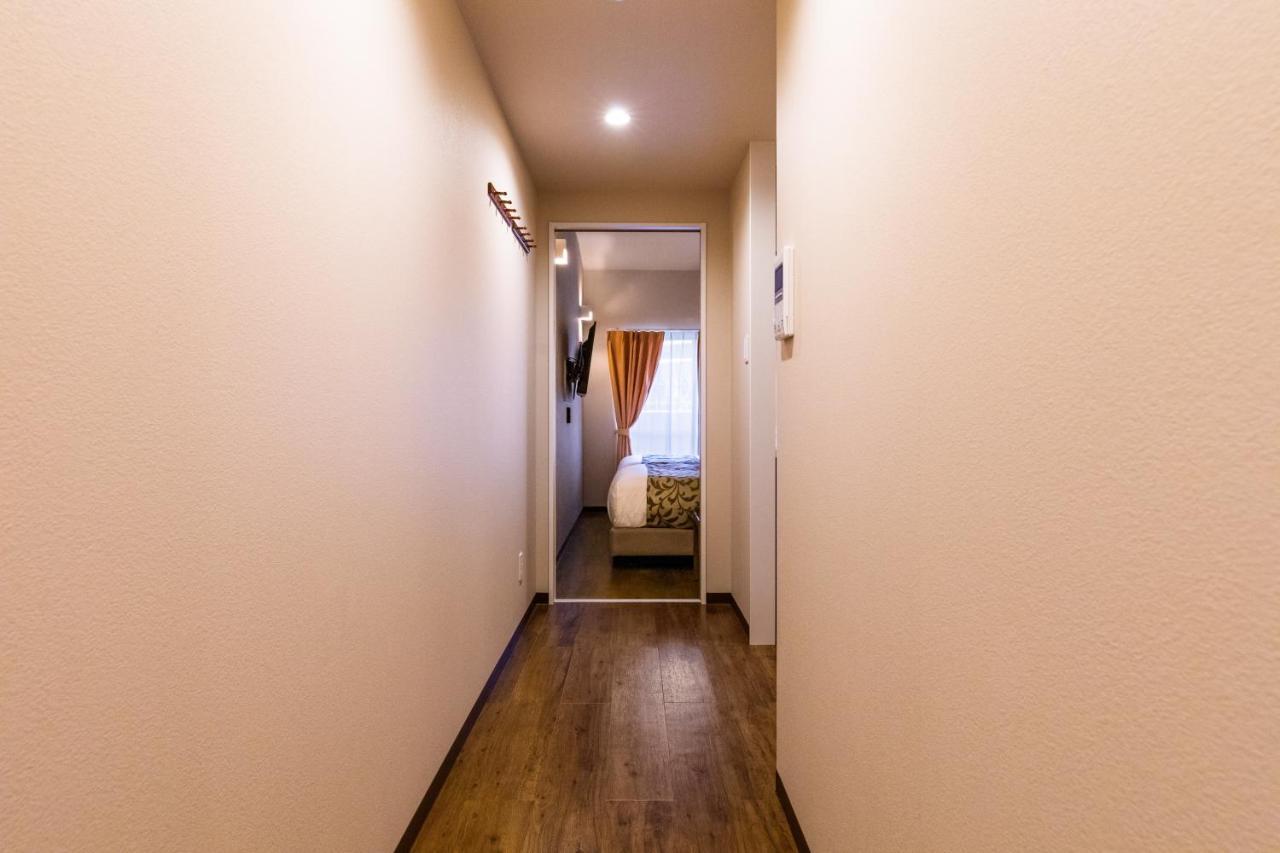 Mr.KINJO in Color'z Kuninda Apart otel Naha Dış mekan fotoğraf